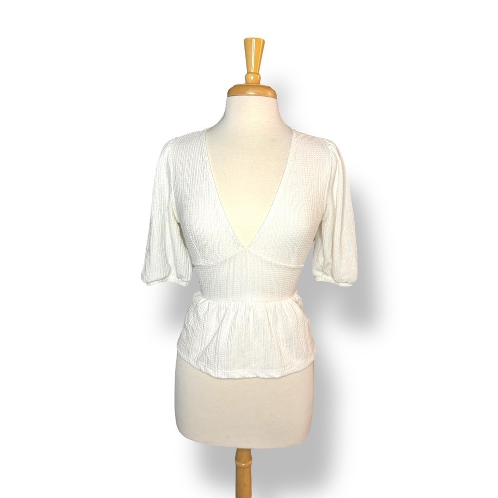 Stradivarius Cream Knit Top | Medium